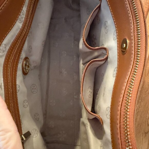 Tory Burch Robinson Perforated Tote Double Zip Tote (Long Strap Not Included) - Picture 10 of 10